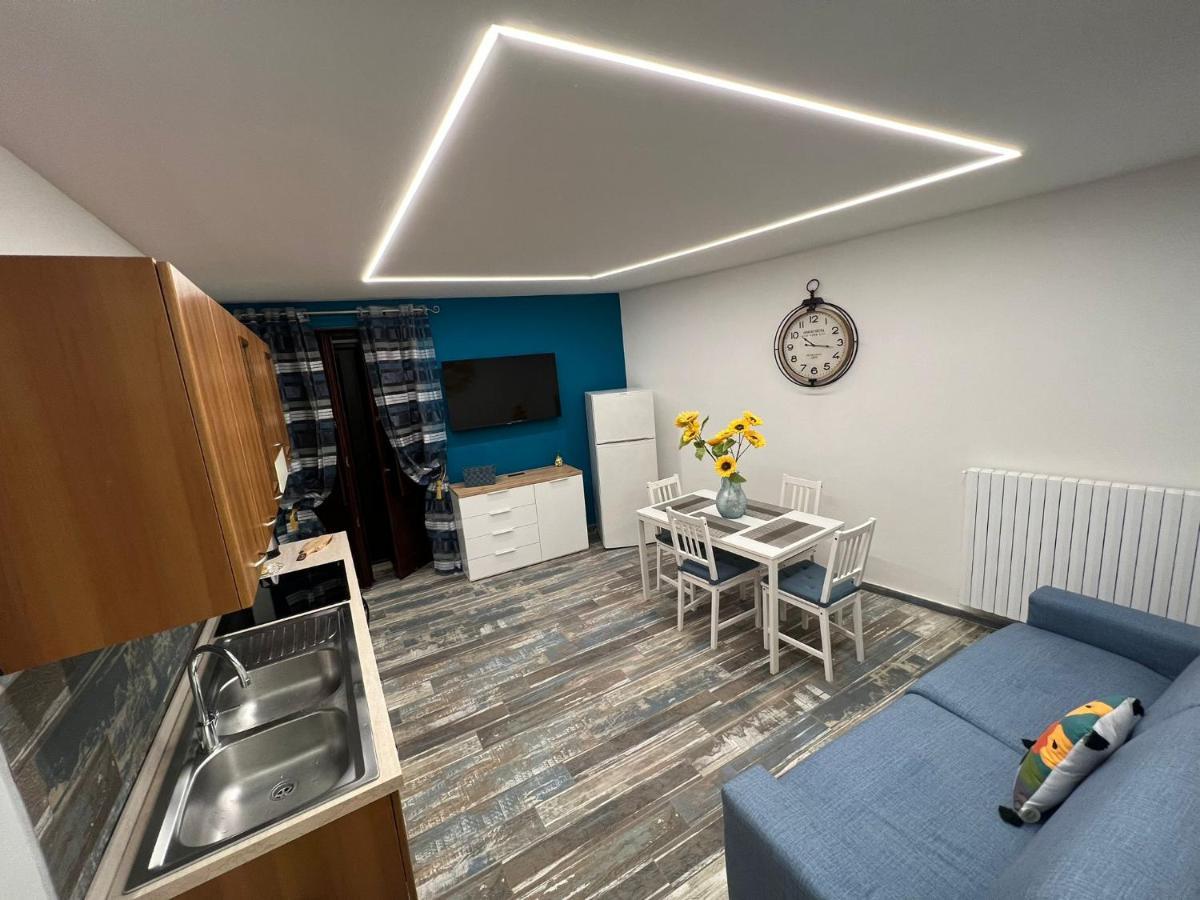 Castel Di Sangro Suite Apartment Bagian luar foto