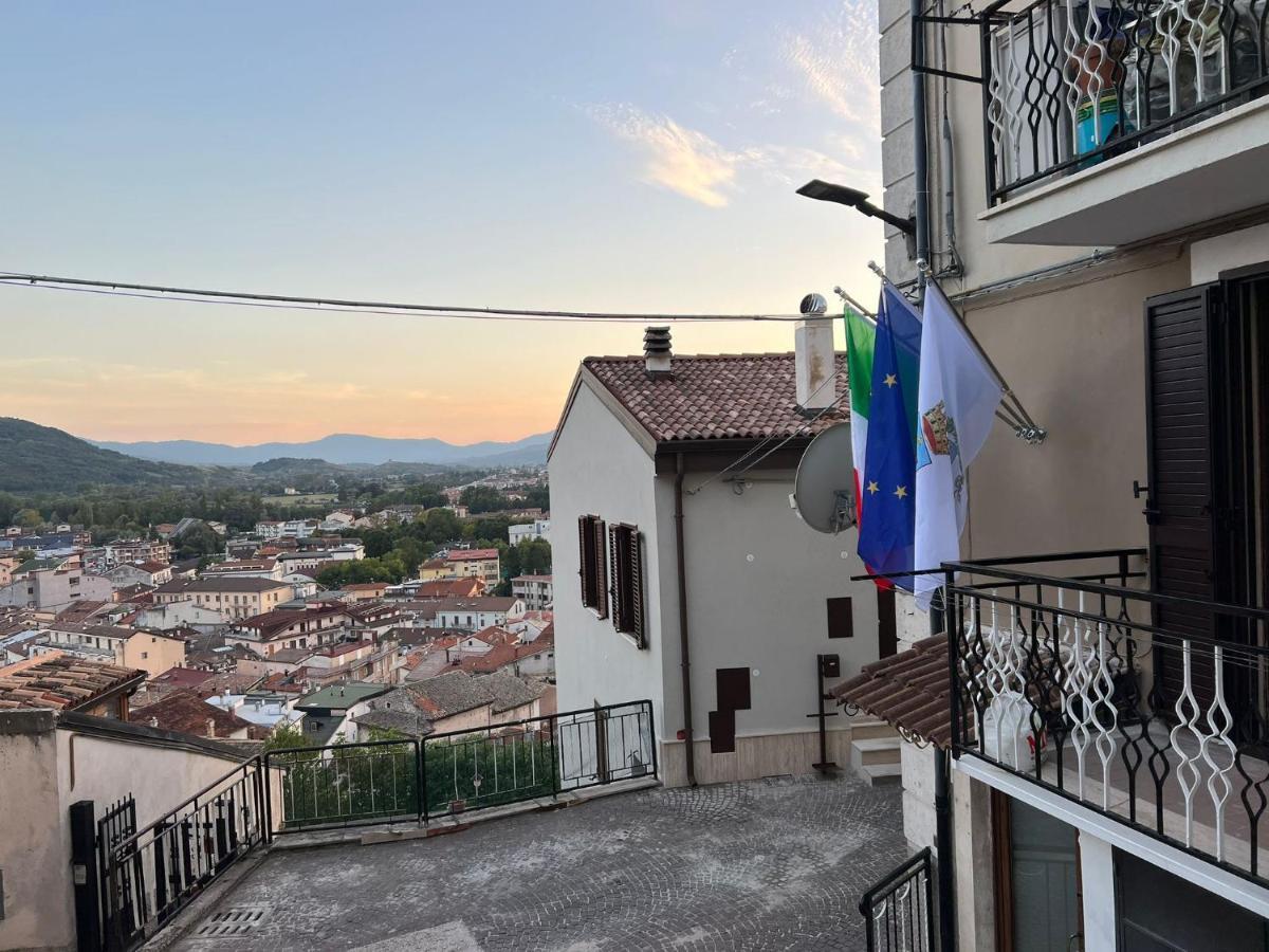 Castel Di Sangro Suite Apartment Bagian luar foto