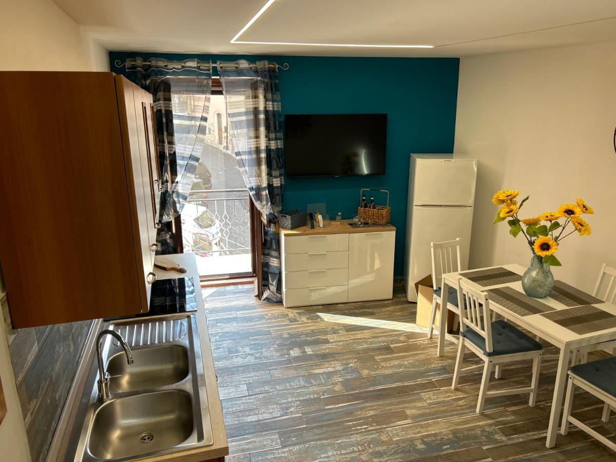 Castel Di Sangro Suite Apartment Bagian luar foto