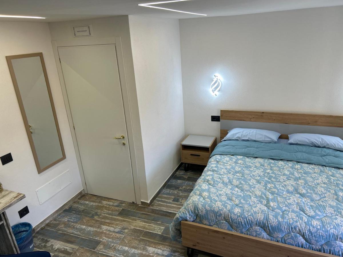 Castel Di Sangro Suite Apartment Bagian luar foto